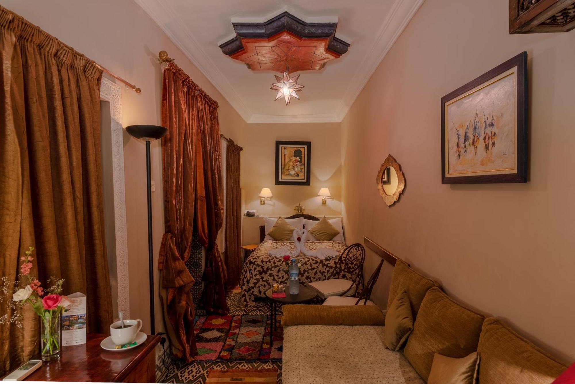Abelia Riad - 2024 Traveler'S Choice Award Marrakesh Camera foto