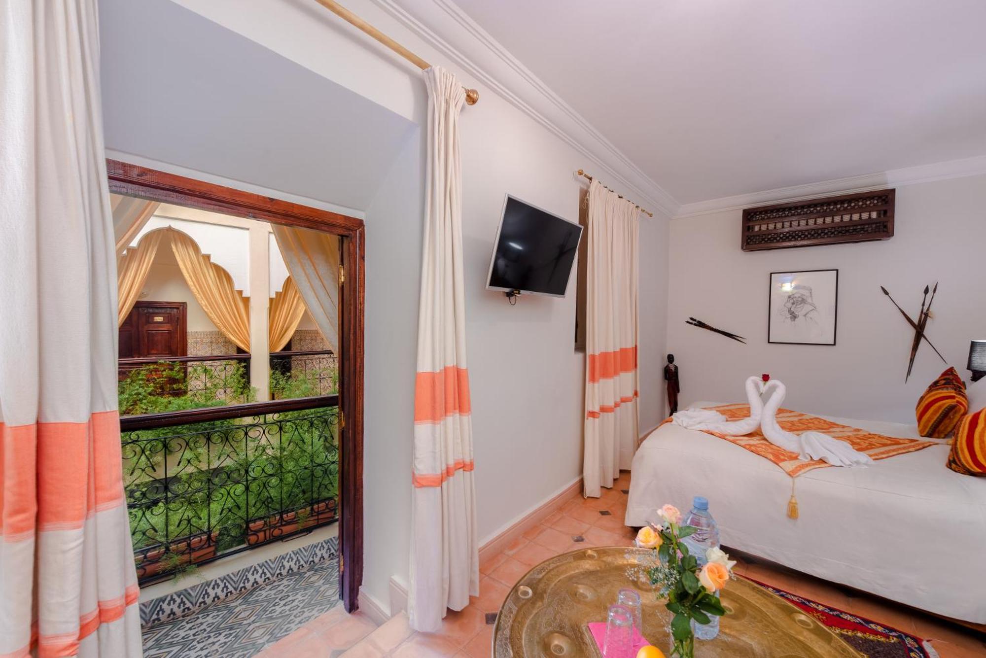 Abelia Riad - 2024 Traveler'S Choice Award Marrakesh Camera foto